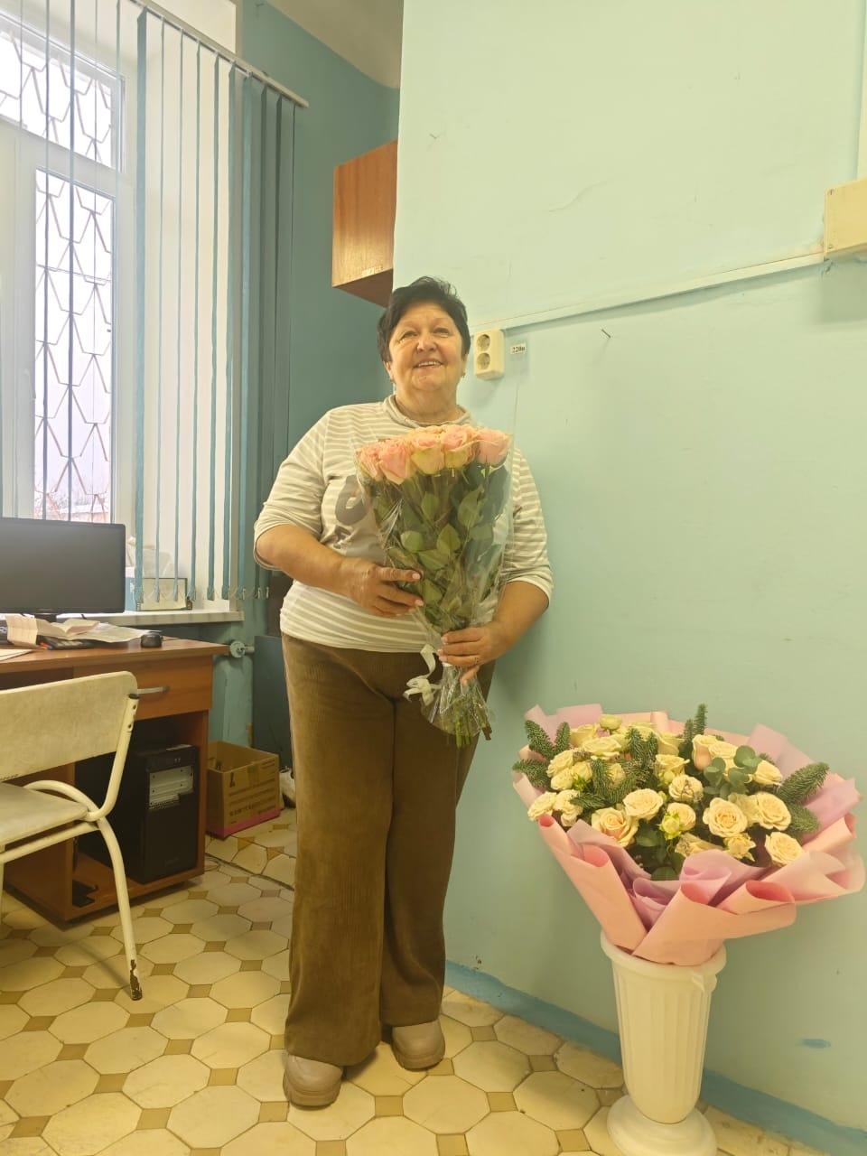 Сегодня нам хочется рассказать о замечательной женщине, выбравшей профессию медицинского работника